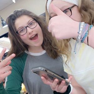 Meet your Posher, Emily